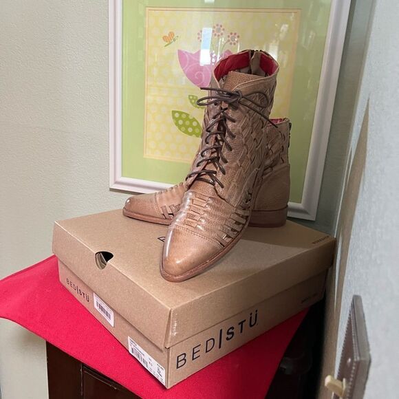 NWT Bed Stu Women's Tan Leather”Oats Rustic Loretta Boot” Boots Size 8.5 - Picture 2 of 9